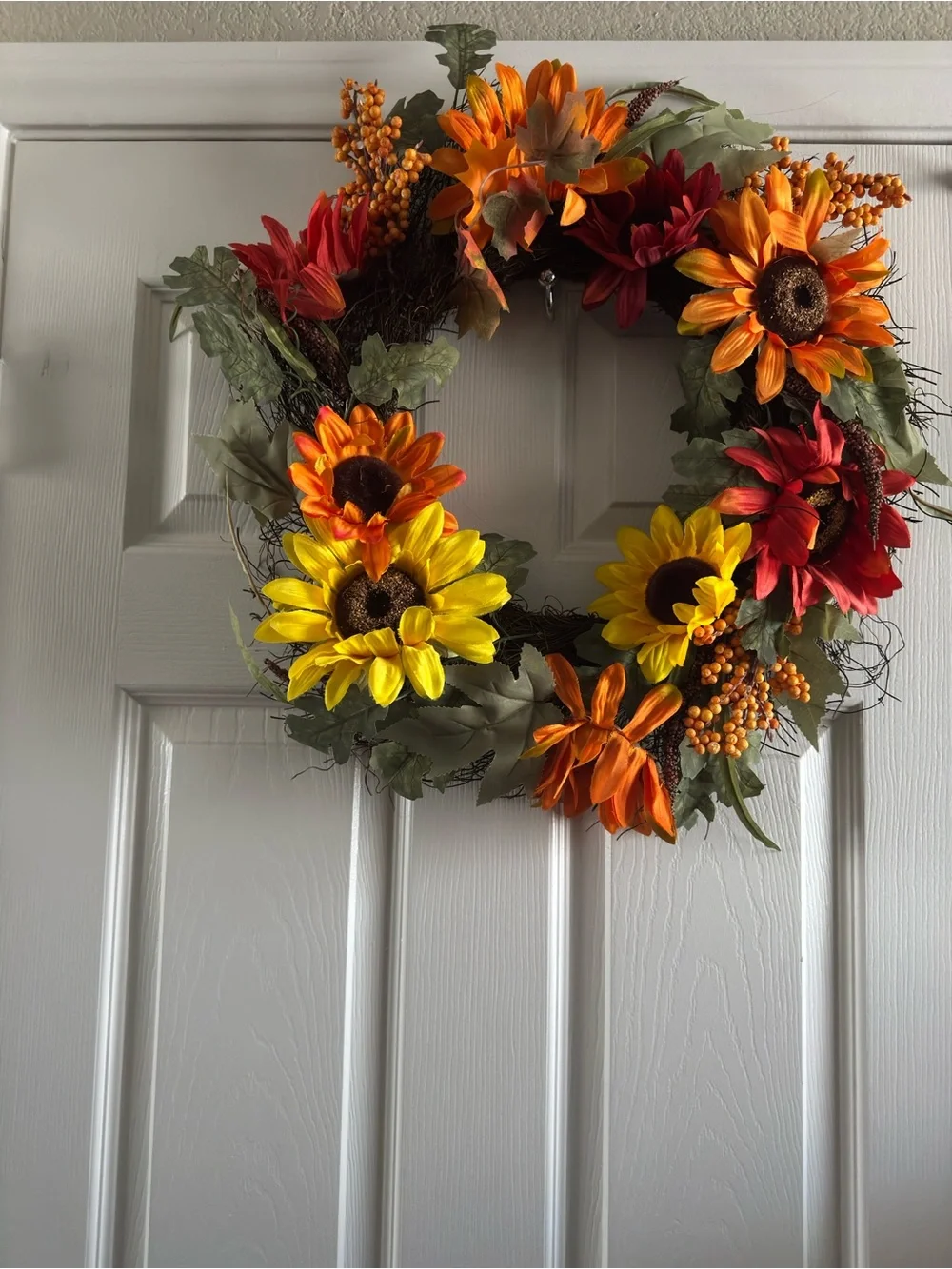 Used Autumn Fall Artificial Sunflower Wreath Door Wall Decor